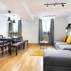 Marienplatz 2 Bedrooms Living Kitchen , Munich Germany